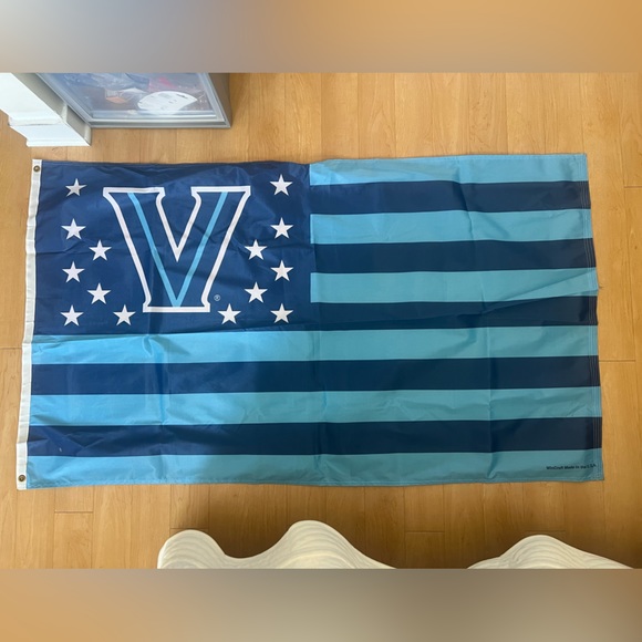 Villanova flag - Picture 1 of 1